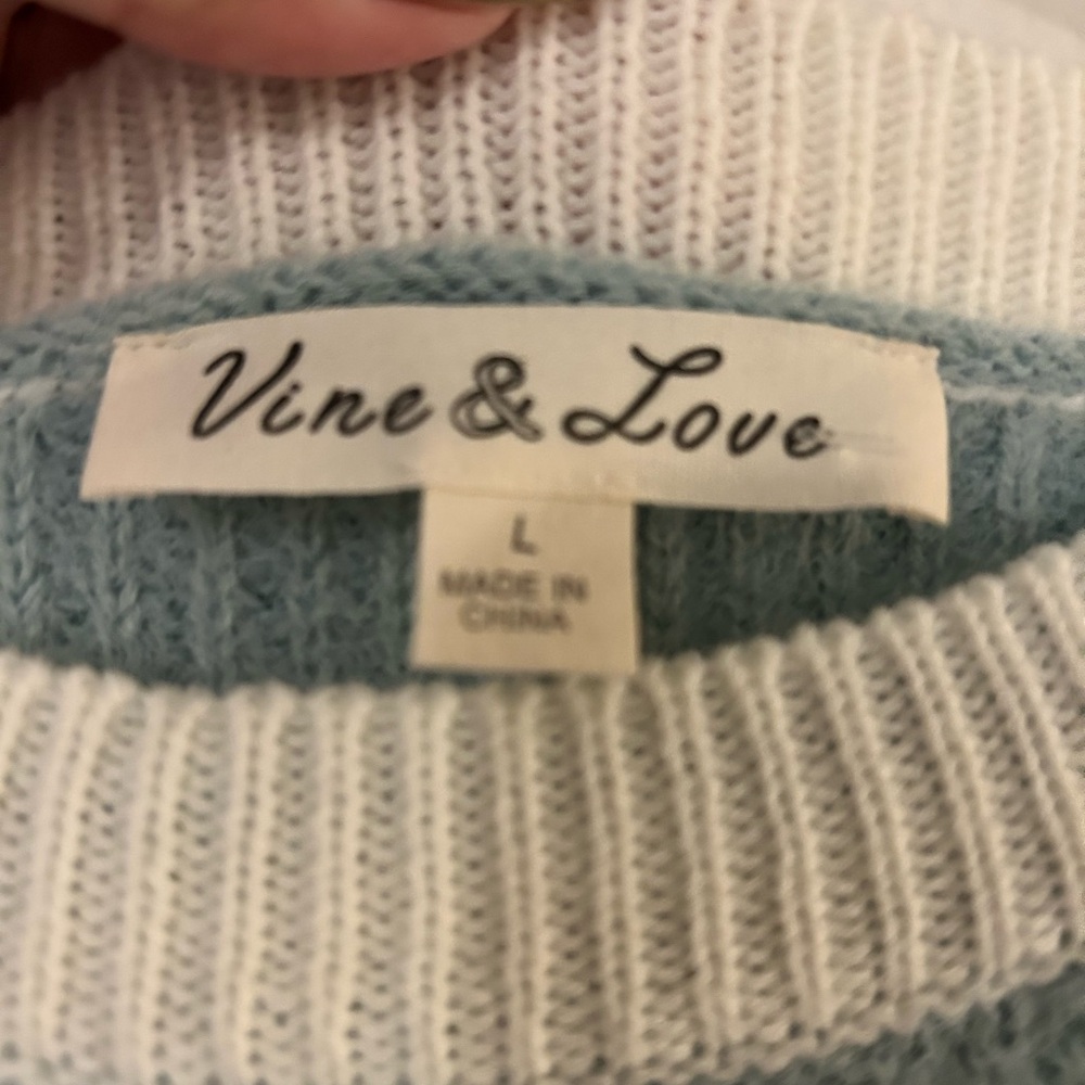 2 for $20 NWOT Vine & Love Striped Sweater - Picture 2 of 2